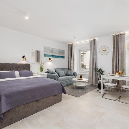 רייקה Srnec Apartments - Korzo מראה חיצוני תמונה