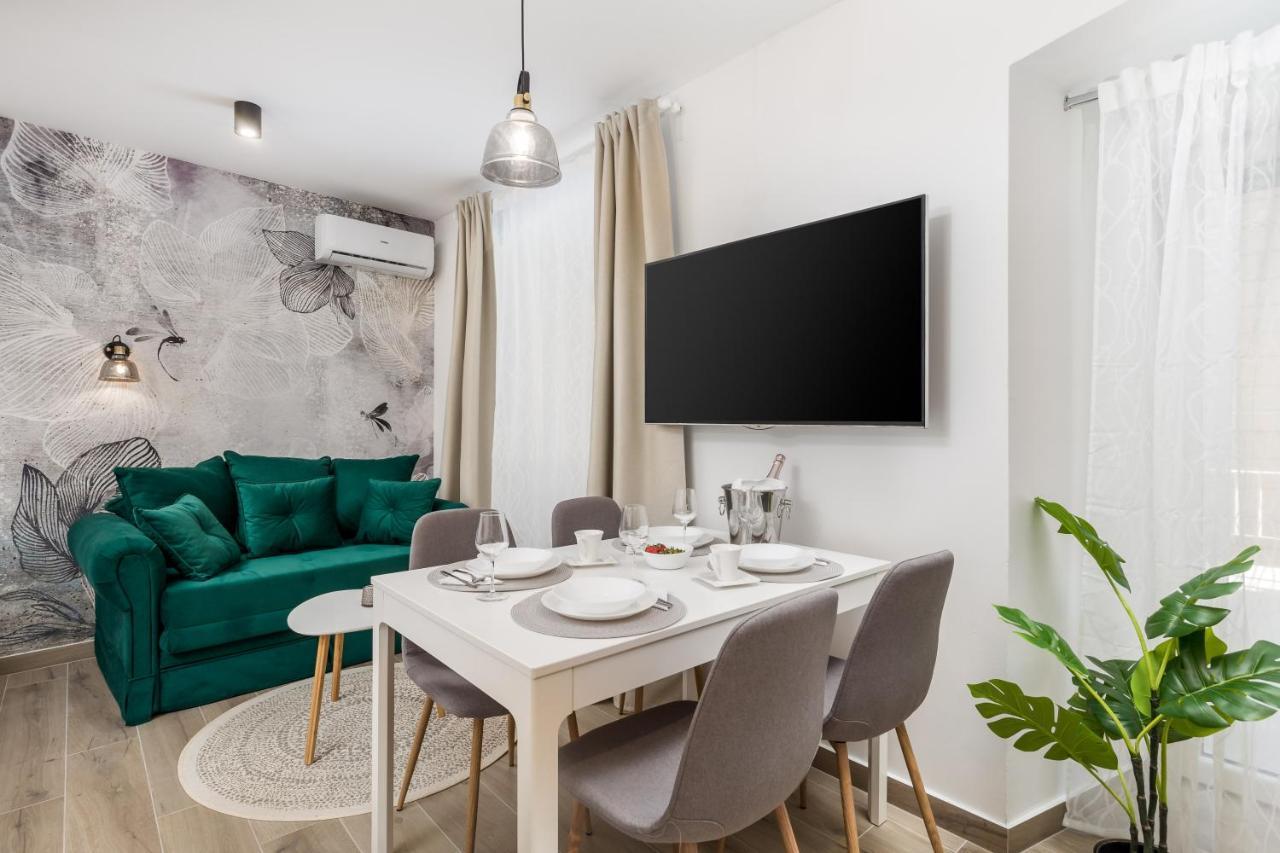 רייקה Srnec Apartments - Korzo מראה חיצוני תמונה