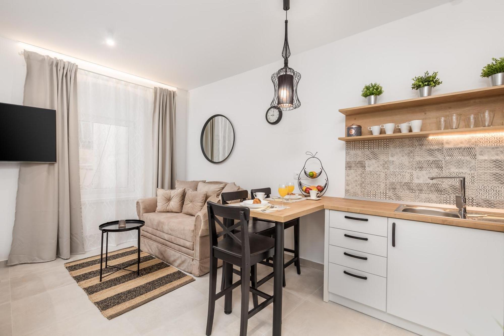 רייקה Srnec Apartments - Korzo מראה חיצוני תמונה