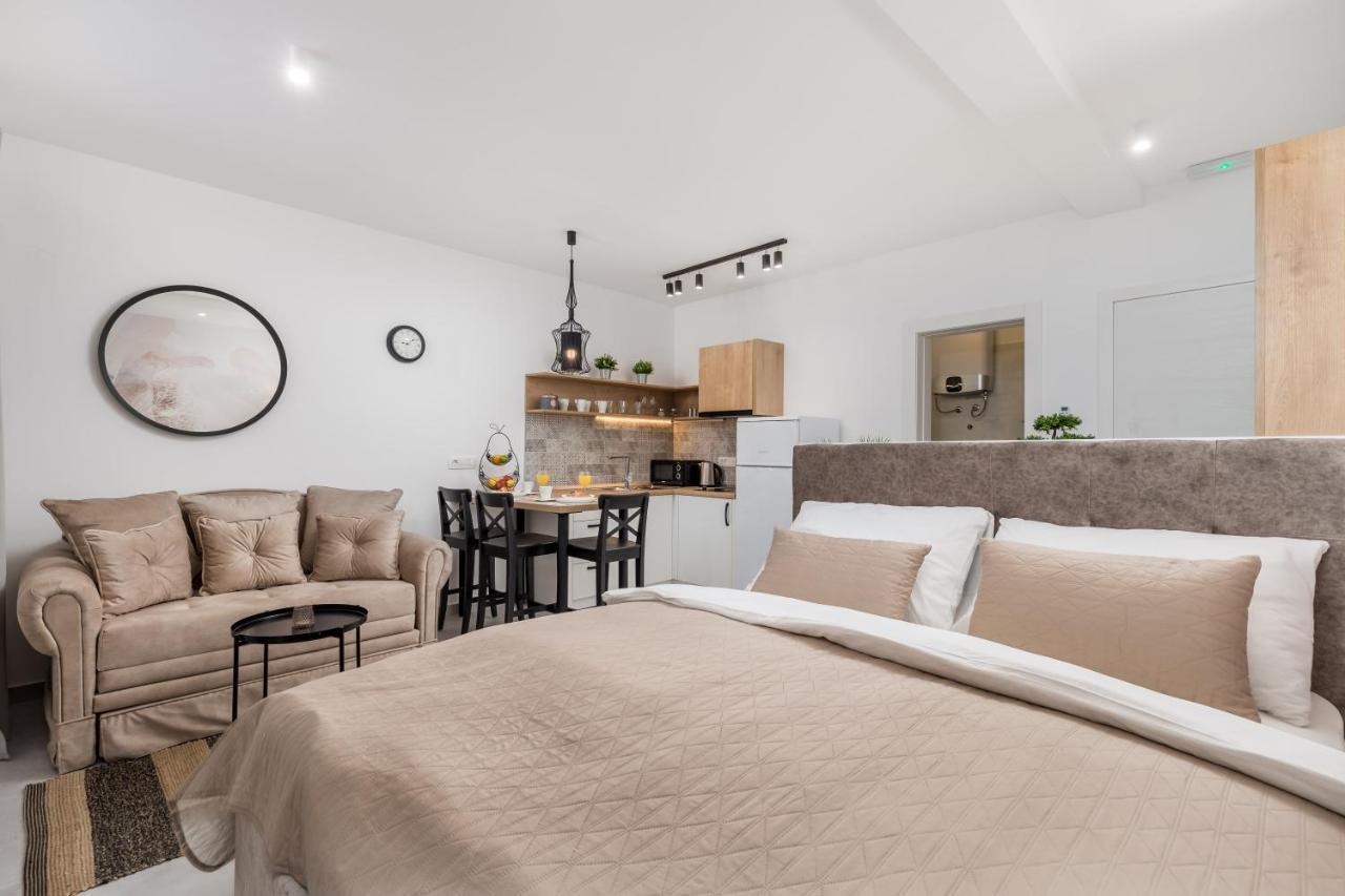 רייקה Srnec Apartments - Korzo מראה חיצוני תמונה