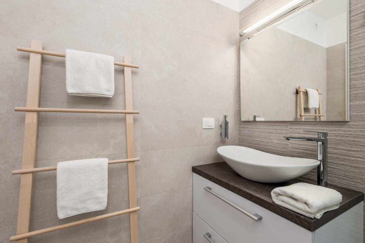 רייקה Srnec Apartments - Korzo מראה חיצוני תמונה
