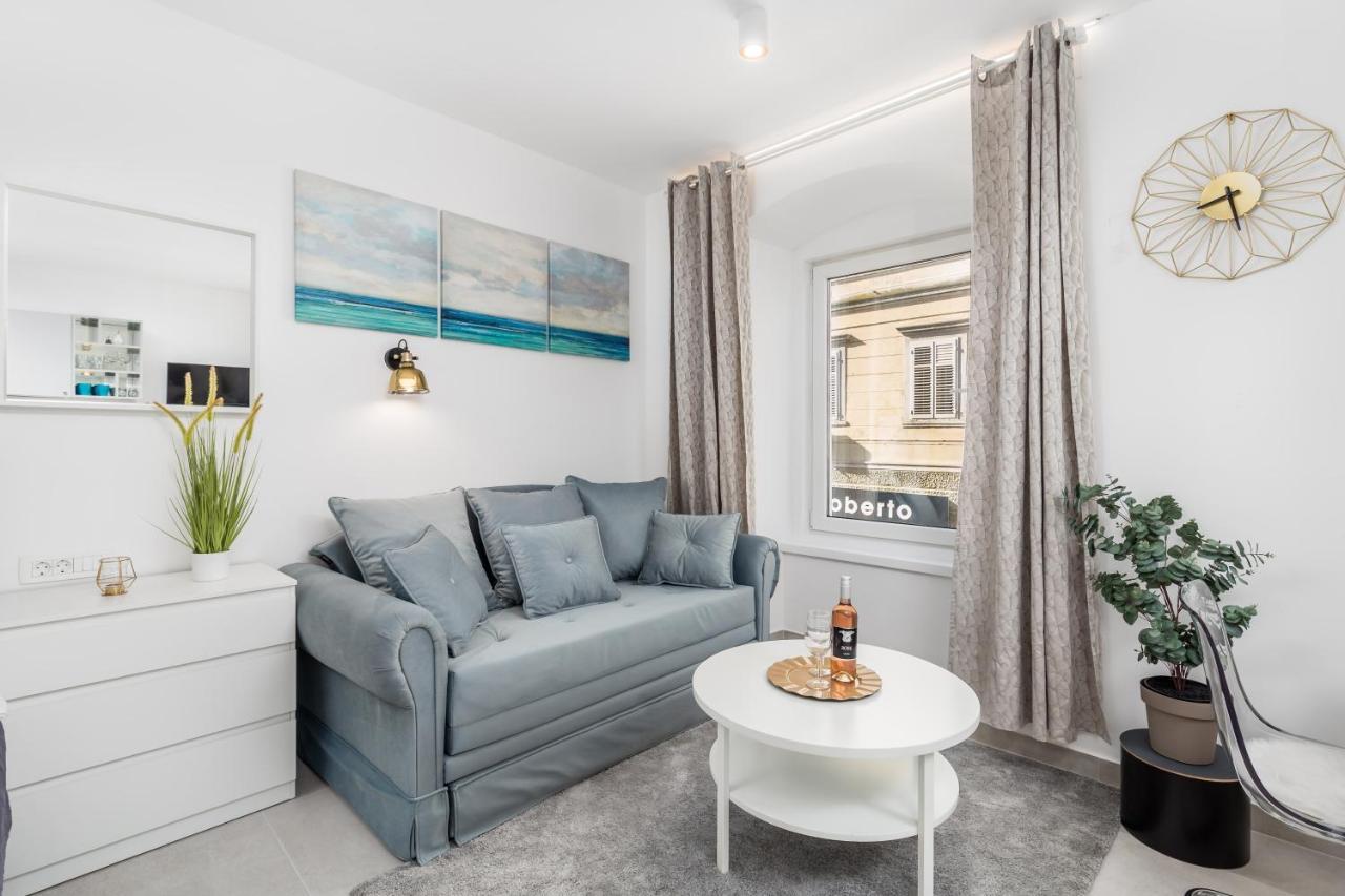 רייקה Srnec Apartments - Korzo מראה חיצוני תמונה