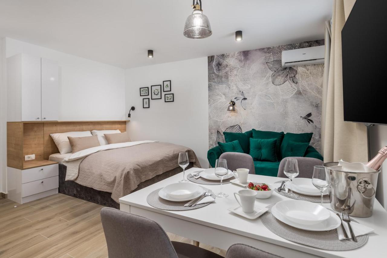 רייקה Srnec Apartments - Korzo מראה חיצוני תמונה